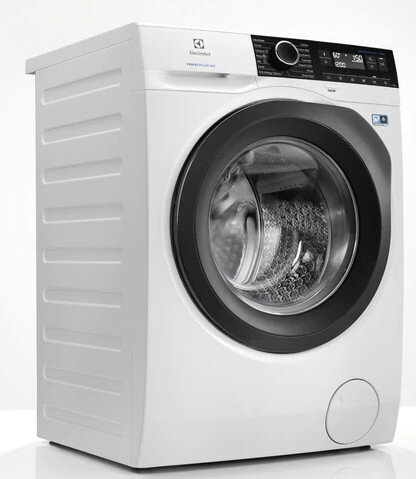 Biała pralka Electrolux z czarnymi drzwiami, widok z boku.