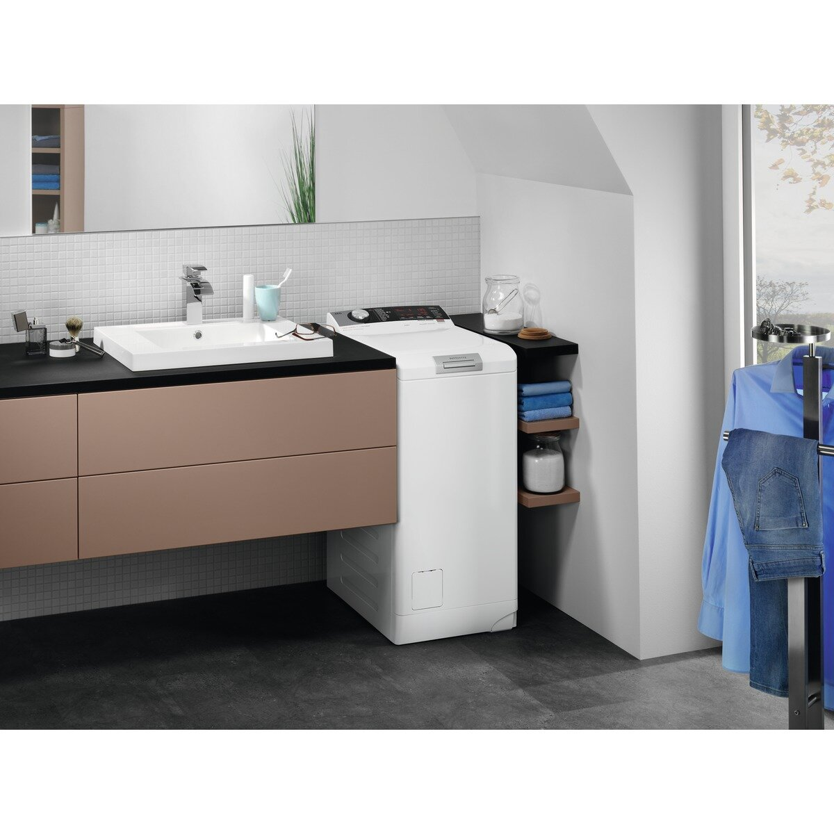 Pralka AEG LTN8C373P