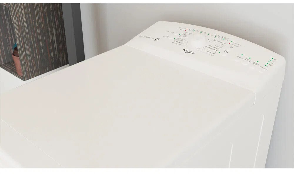 Pralka z białym blatem i panelem sterowania.