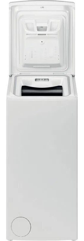 Biała pralka ładowana od góry z otwartą pokrywą, bęben widoczny.