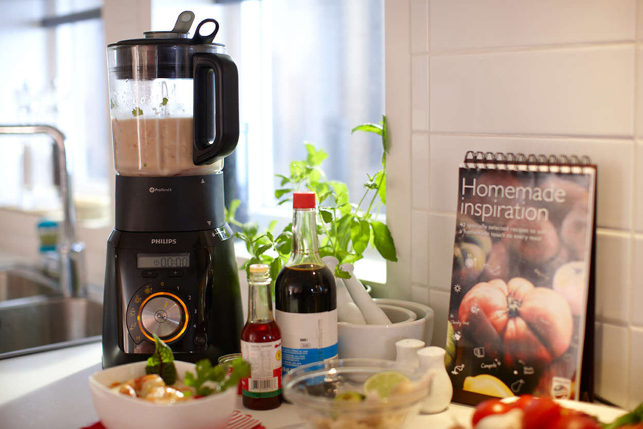 Koktajler z funkcją gotowania PHILIPS Avance Collection HR2099/90 + przepisy