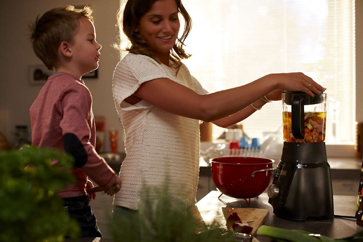 Koktajler z funkcją gotowania PHILIPS Avance Collection HR2099/90 + przepisy