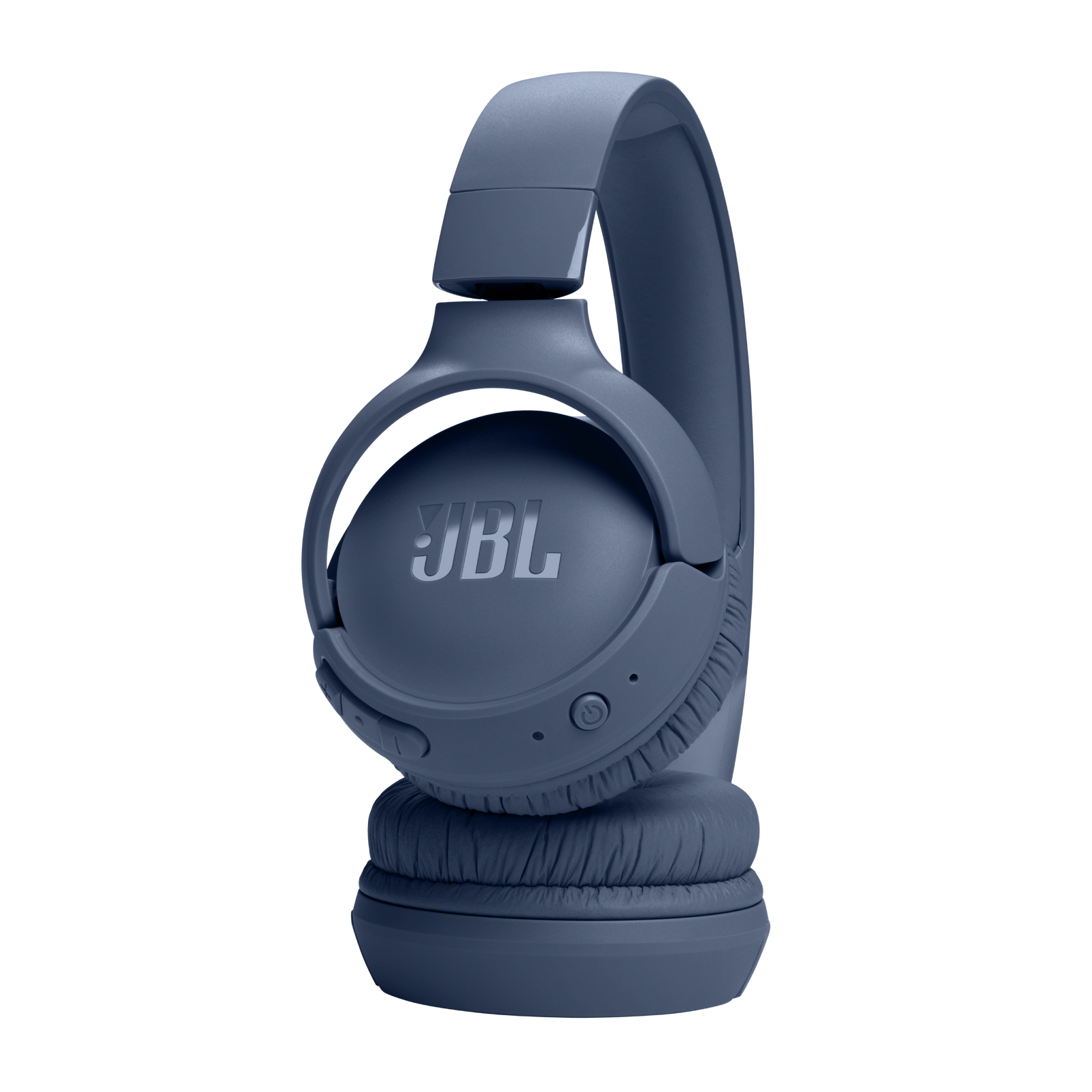 Mavi JBL kulaklıklar. Kulaklıklar katlanmış ve JBL logosu yan tarafta görülebilir.