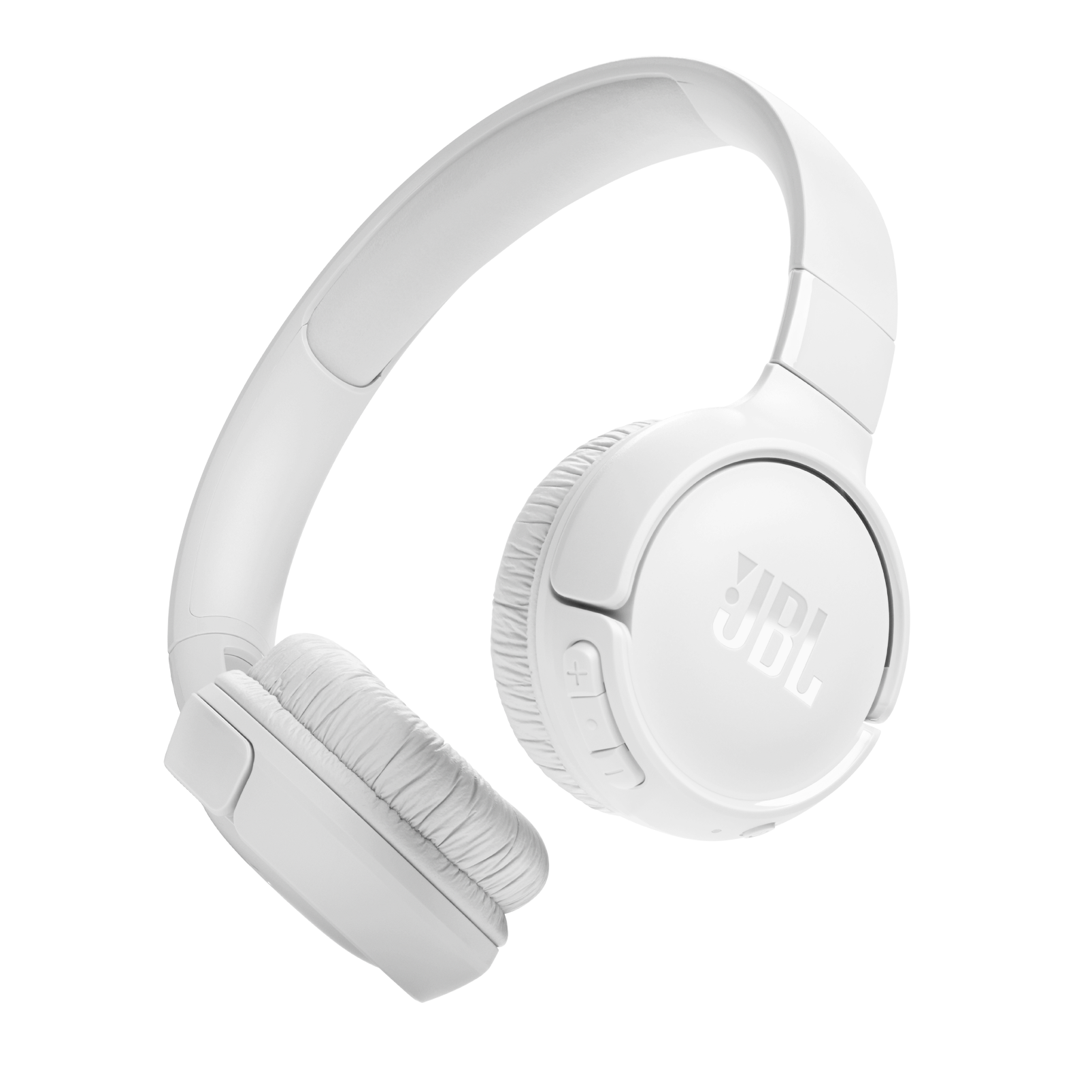 Beyaz JBL kulaklıklar, açılı, kulaklık üzerinde JBL logosuyla, beyazda izole edilmiş.