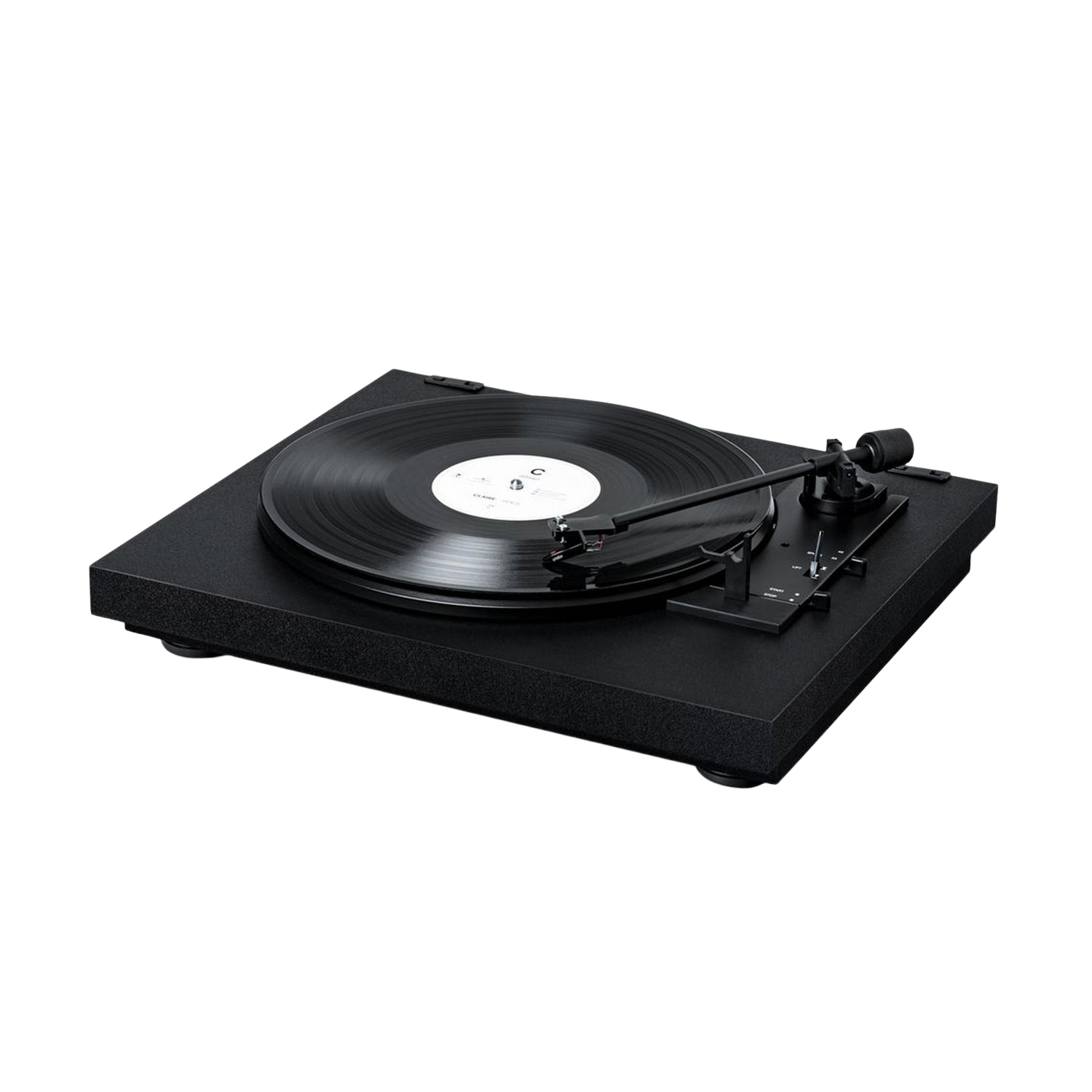Une platine noire avec un disque dessus, vue d'en bas.