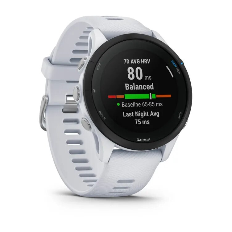 Biały smartwatch Garmin. Czarny ekran wyświetla dane tętna. Biały pasek. Pokazuje 'Balanced' i '80ms'.