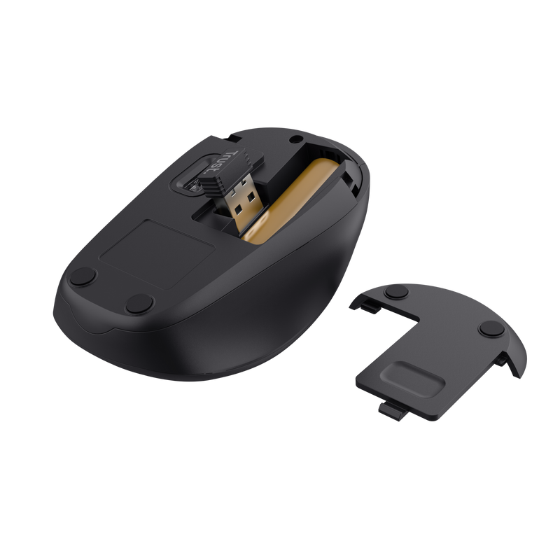 Fekete számítógépes egér, nyitott aljával, amely egy USB-vevőt és egy arany elemet mutat.