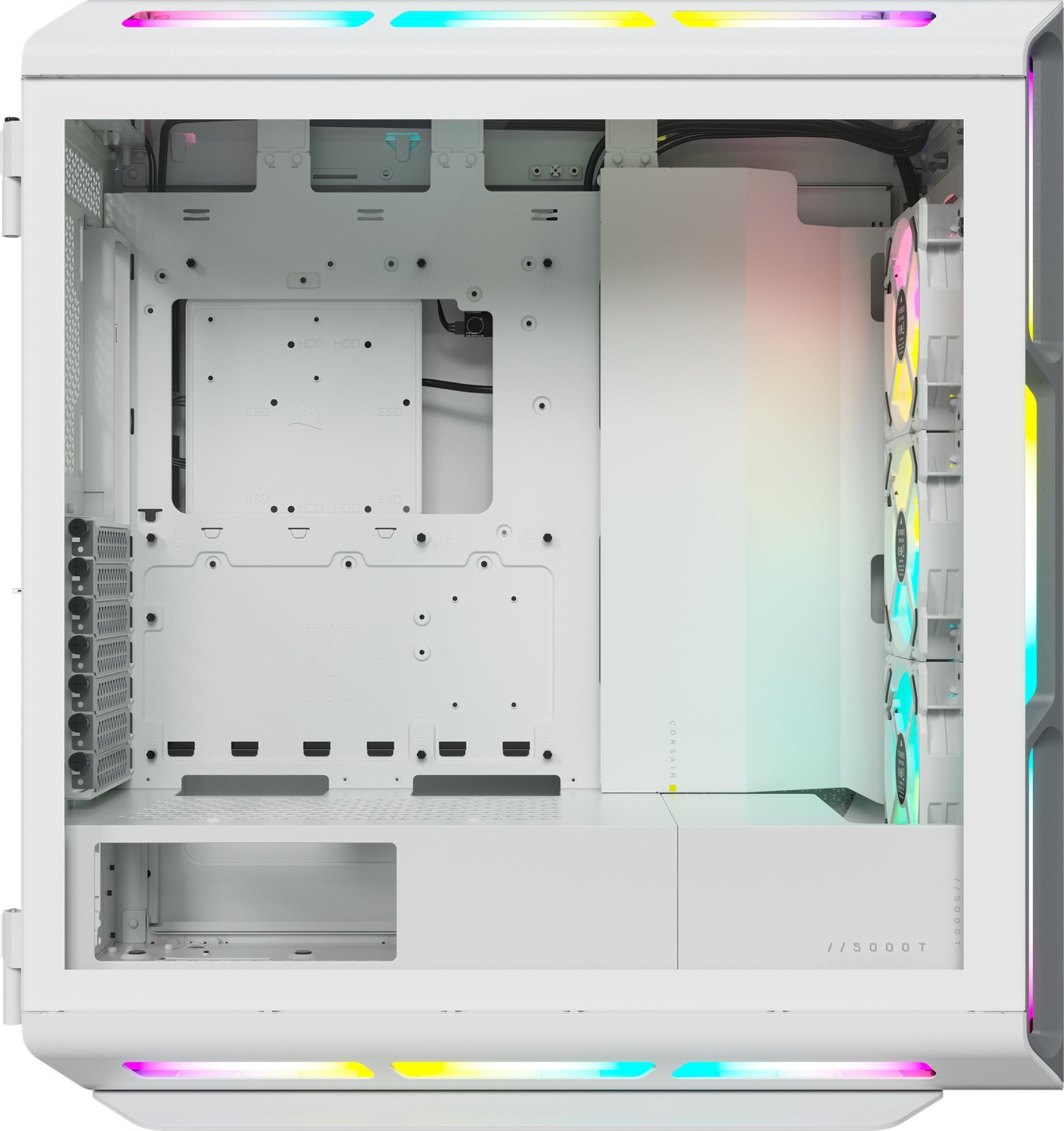 Innenansicht eines weißen Computergehäuses mit bunten Lichtern und Lüftern.
