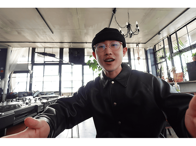 Sony ZV-1 II Kompaktkamera für Vlogging, 20.1MP, 1 Zoll Sensor, 18-50mm f1.8-4.0, 24B/s, Augen-AF Tiere/Menschen, 4K30p, Schwarz — Foto 5 von 5