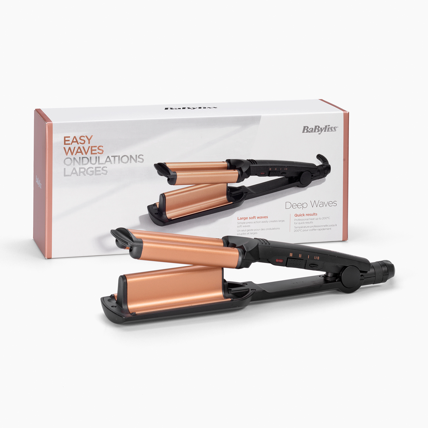 Set di arricciacapelli in una scatola rosa con etichetta 'Easy Waves' e l'arricciacapelli stesso.