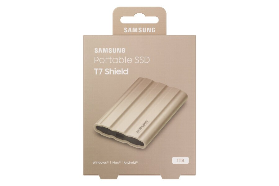 Złoty przenośny dysk SSD w pudełku. Pudełko ma logo Samsung.