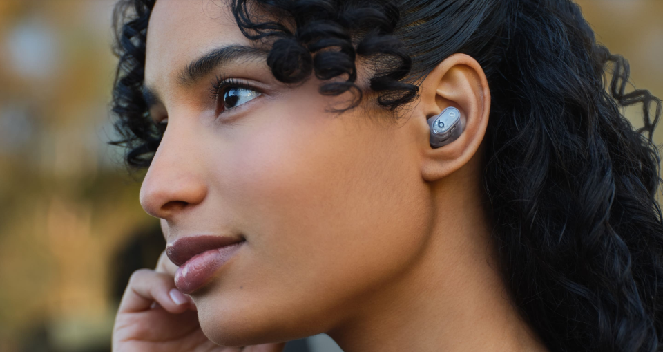 BEATS Studio Buds+ - Cuffie True Wireless (In-ear, Nero/oro)