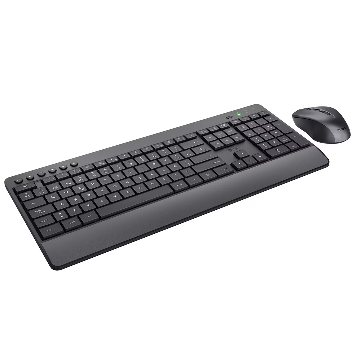 Conjunto de teclado y ratón Trust negro sobre superficie blanca, vista angular.