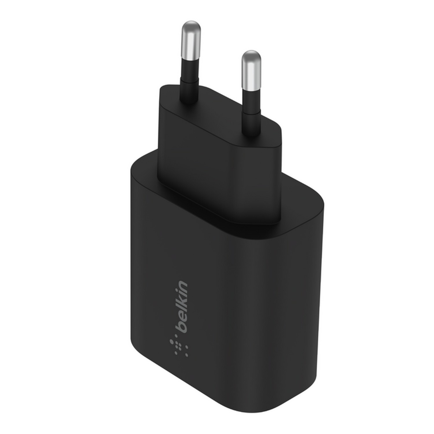 Un chargeur Belkin noir avec deux broches argentées.
