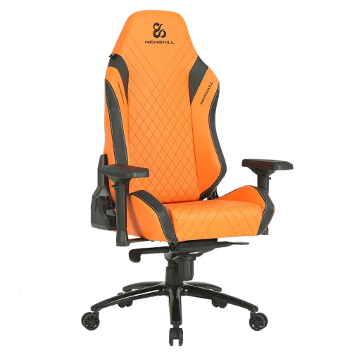 Una silla gamer naranja y negra, con un patrón de diamantes en el respaldo.