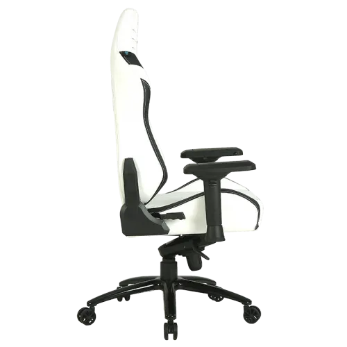 Una silla gamer ergonómica blanca y negra, vista de lado, mostrando el respaldo, el asiento y los reposabrazos.