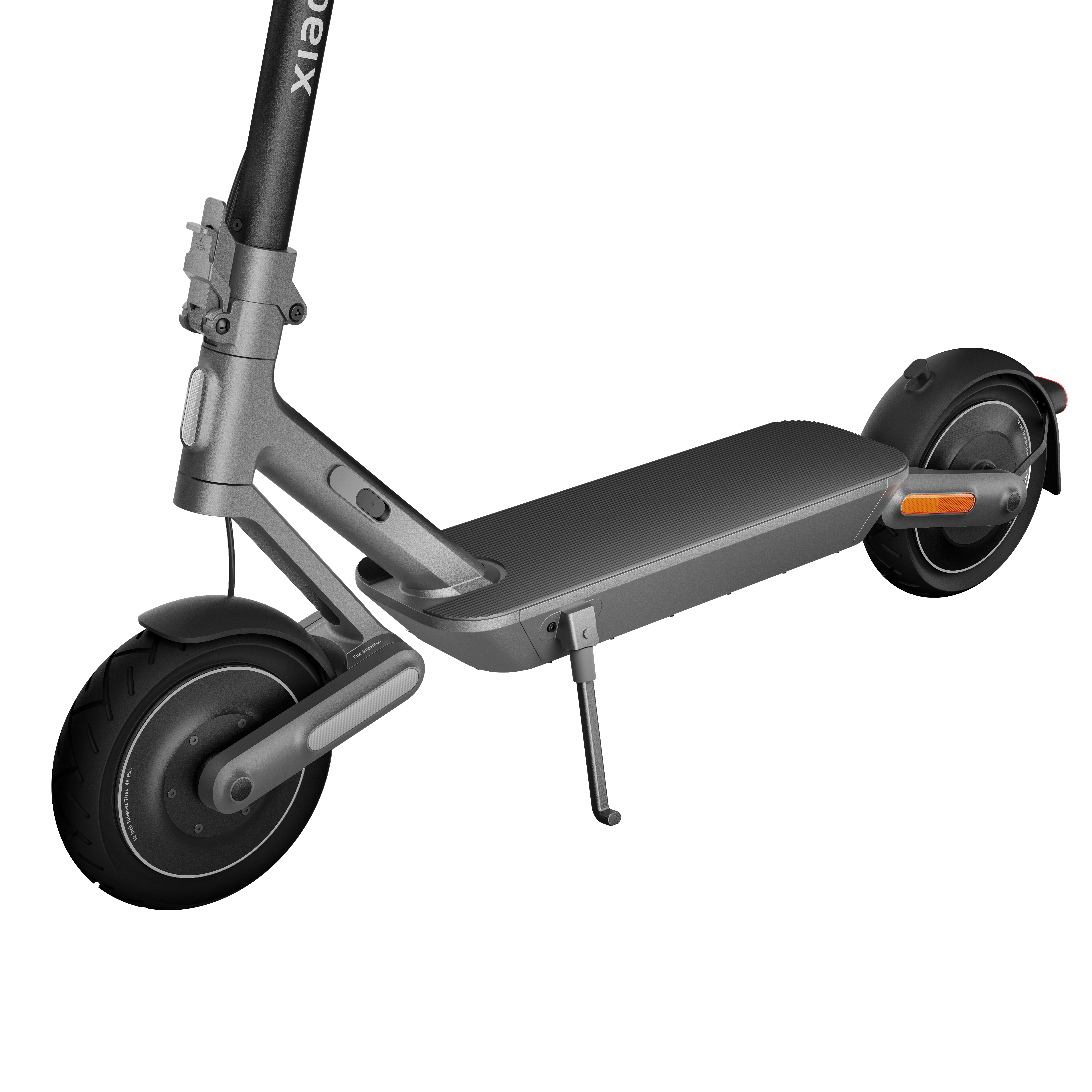 Ein Elektroroller, grau, mit schwarzem Deck und Ständer.
