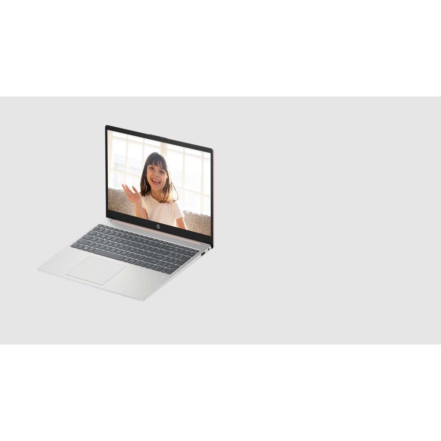 HP Laptop 15-FC0001NB AMD Ryzen 5 7520U (823T2EA)