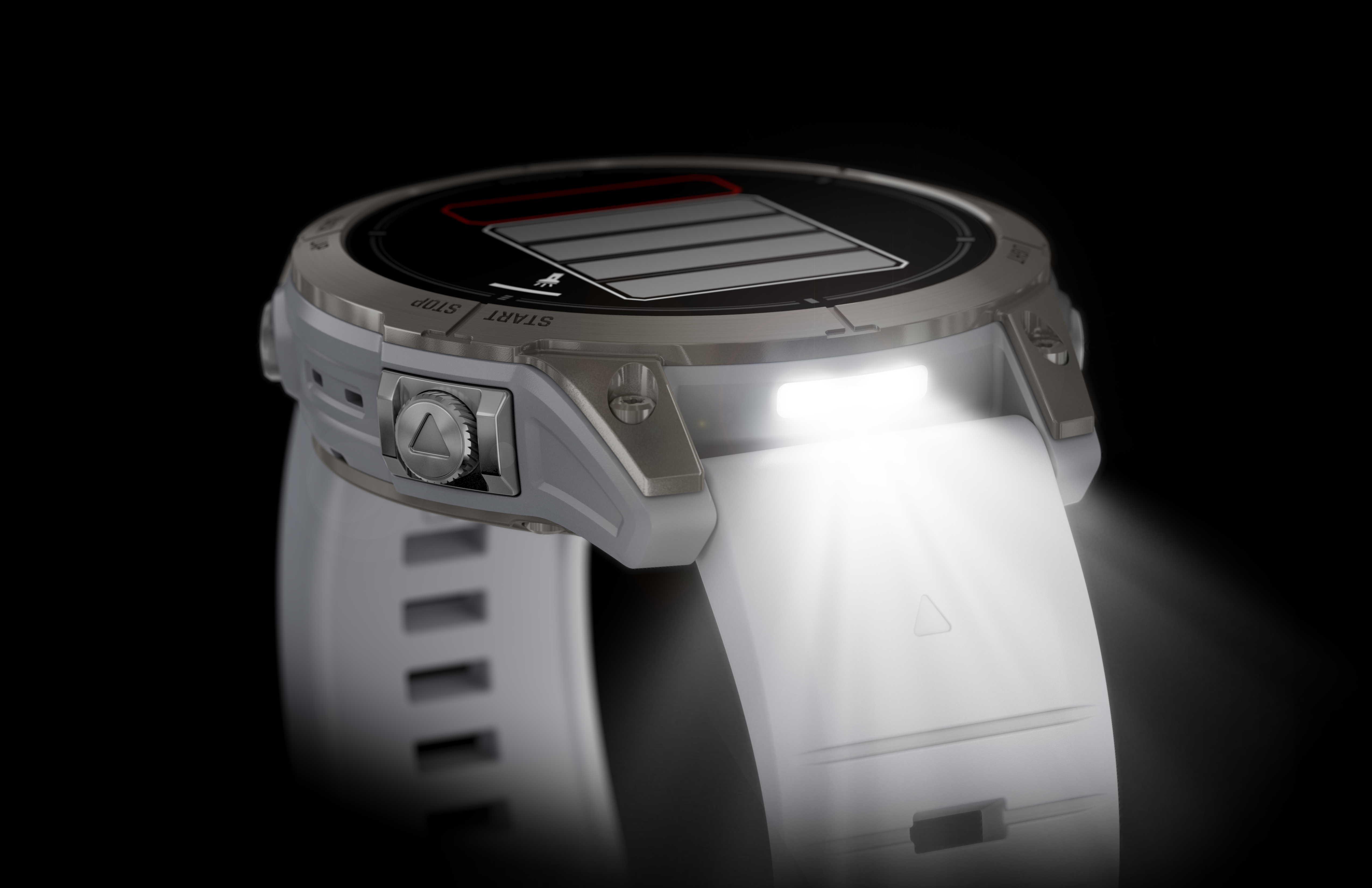 Gros plan d'une smartwatch argentée et blanche, l'écran est allumé.