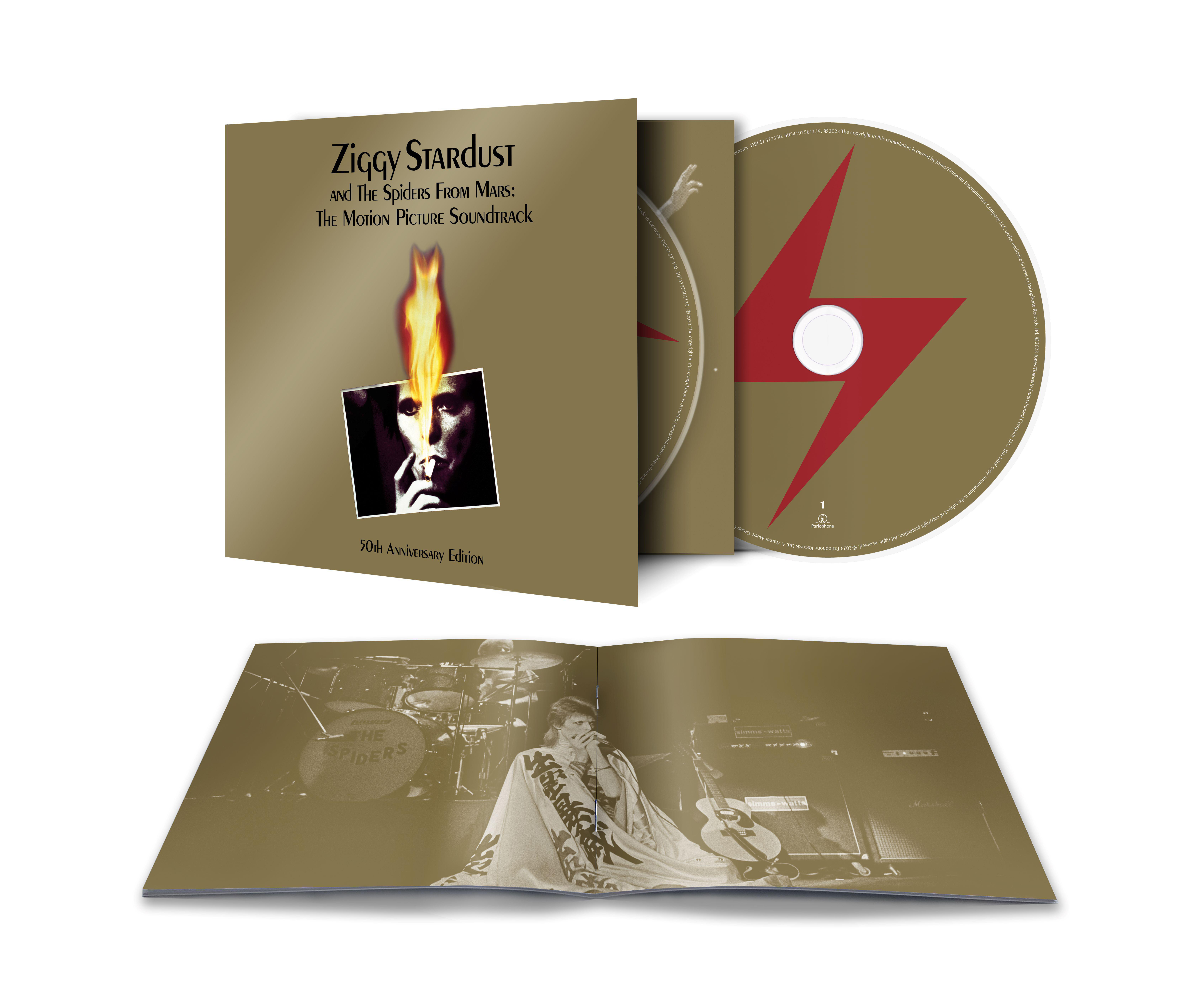 Geöffnete Ziggy Stardust CD-Hülle, zeigt CD und Innenbild einer Live-Performance.