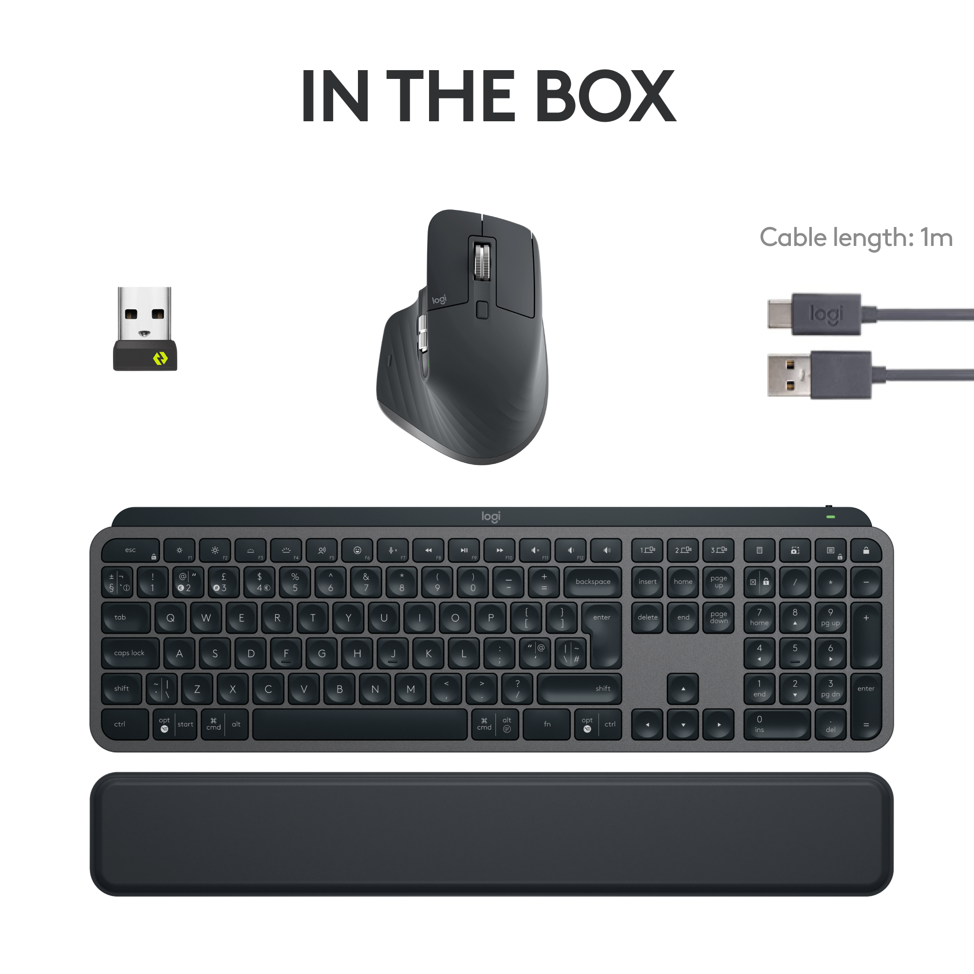 Un clavier d'ordinateur, une souris et un récepteur USB dans la boîte. Un câble est également inclus.