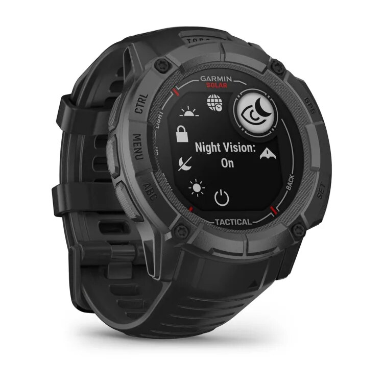 Czarny zegarek Garmin z wy świetlaczem 'Night Vision: On'.