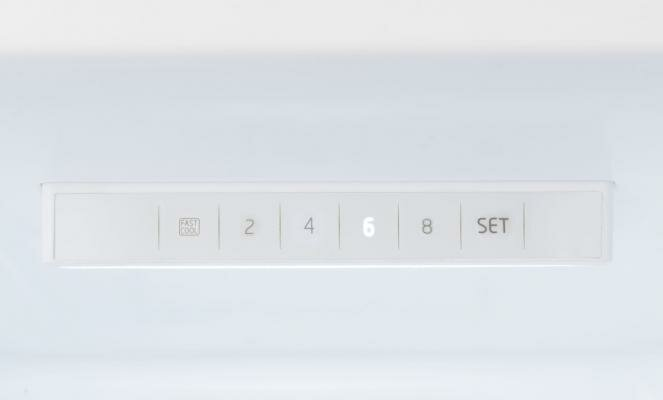 Lodówka AMICA FK299.2FTZXAA