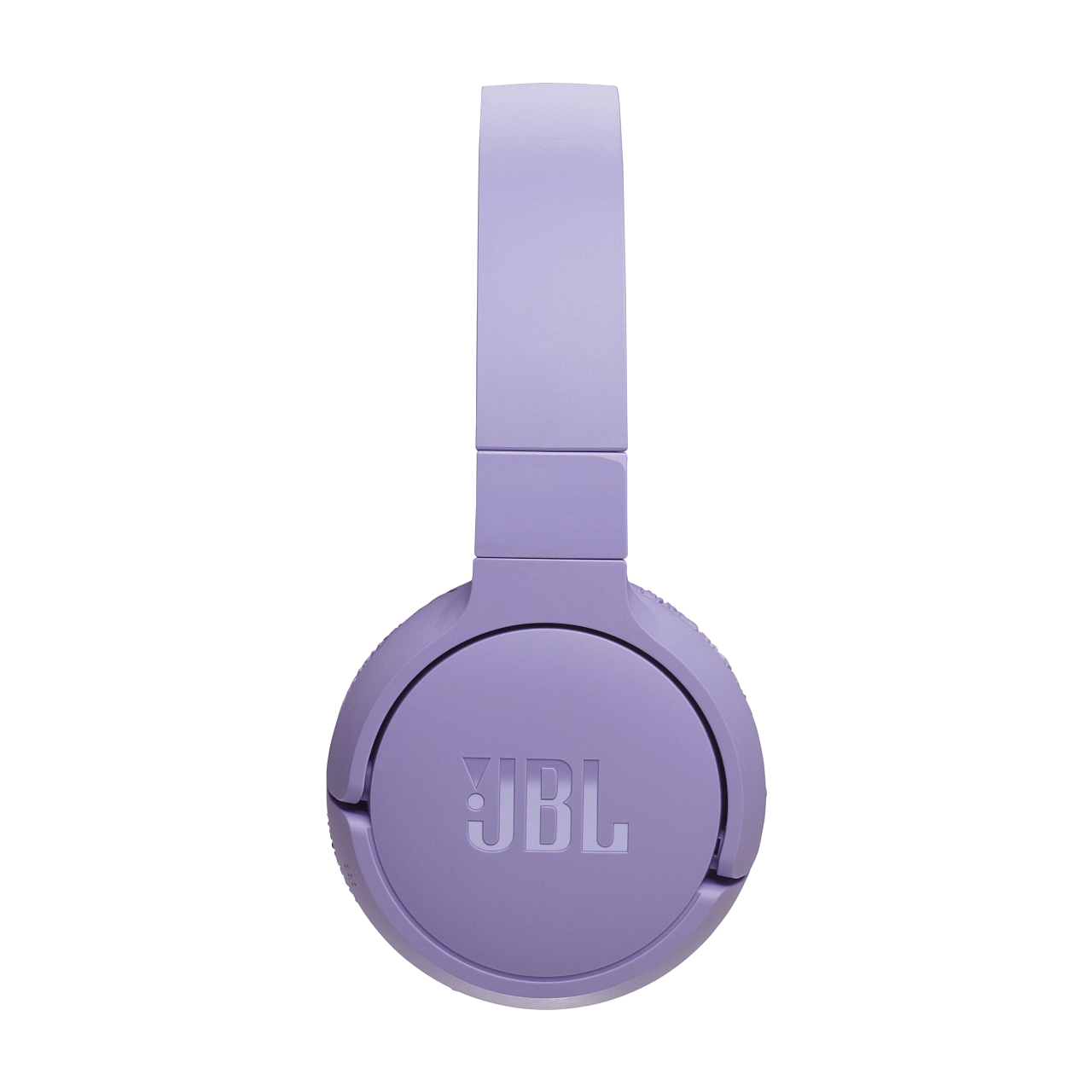 Lila JBL-Kopfhörer. Bügel und Ohrmuscheln sind lila. Weißer Hintergrund. JBL-Logo auf der Ohrmuschel.