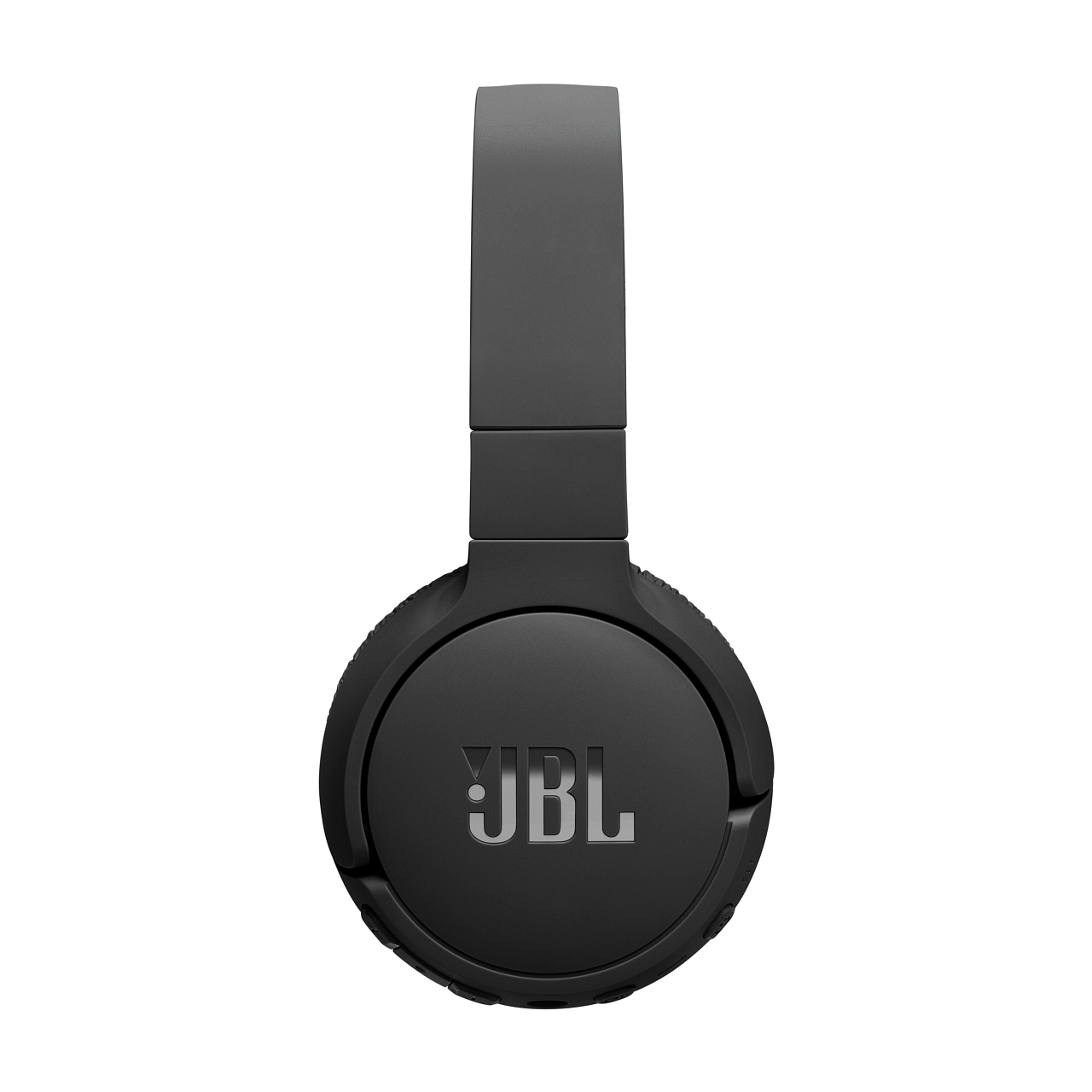 Schwarze JBL-Kopfhörer, Vorderansicht. Der Markenname JBL ist auf der Ohrmuschel sichtbar.