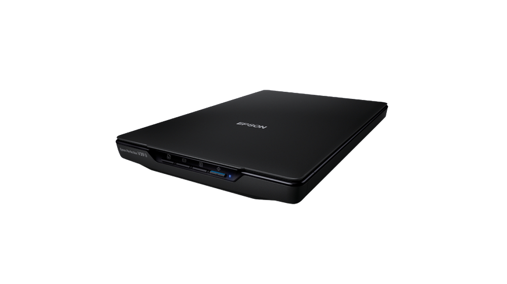 Schwarzer Epson-Scanner auf weißem Hintergrund. Hat das Epson-Logo.