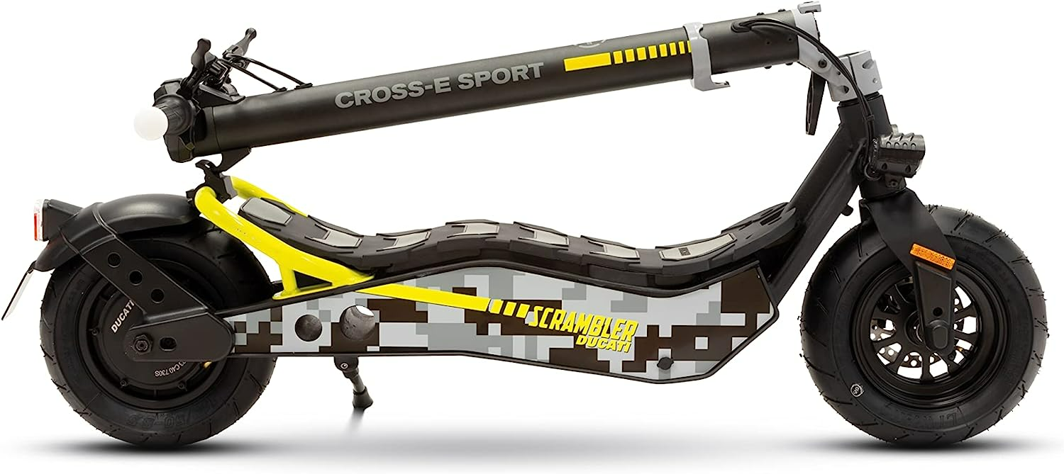 Fekete, sárga és szürke Ducati Cross-E Sport elektromos roller.