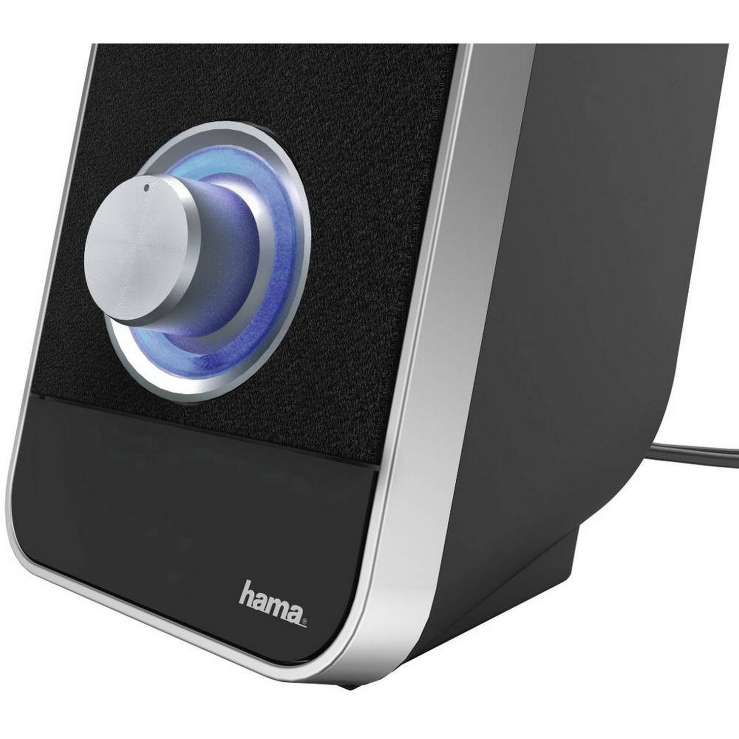 Een zwarte luidspreker met een zilveren volumeknop en een blauwe lichtring, Hama-merk.