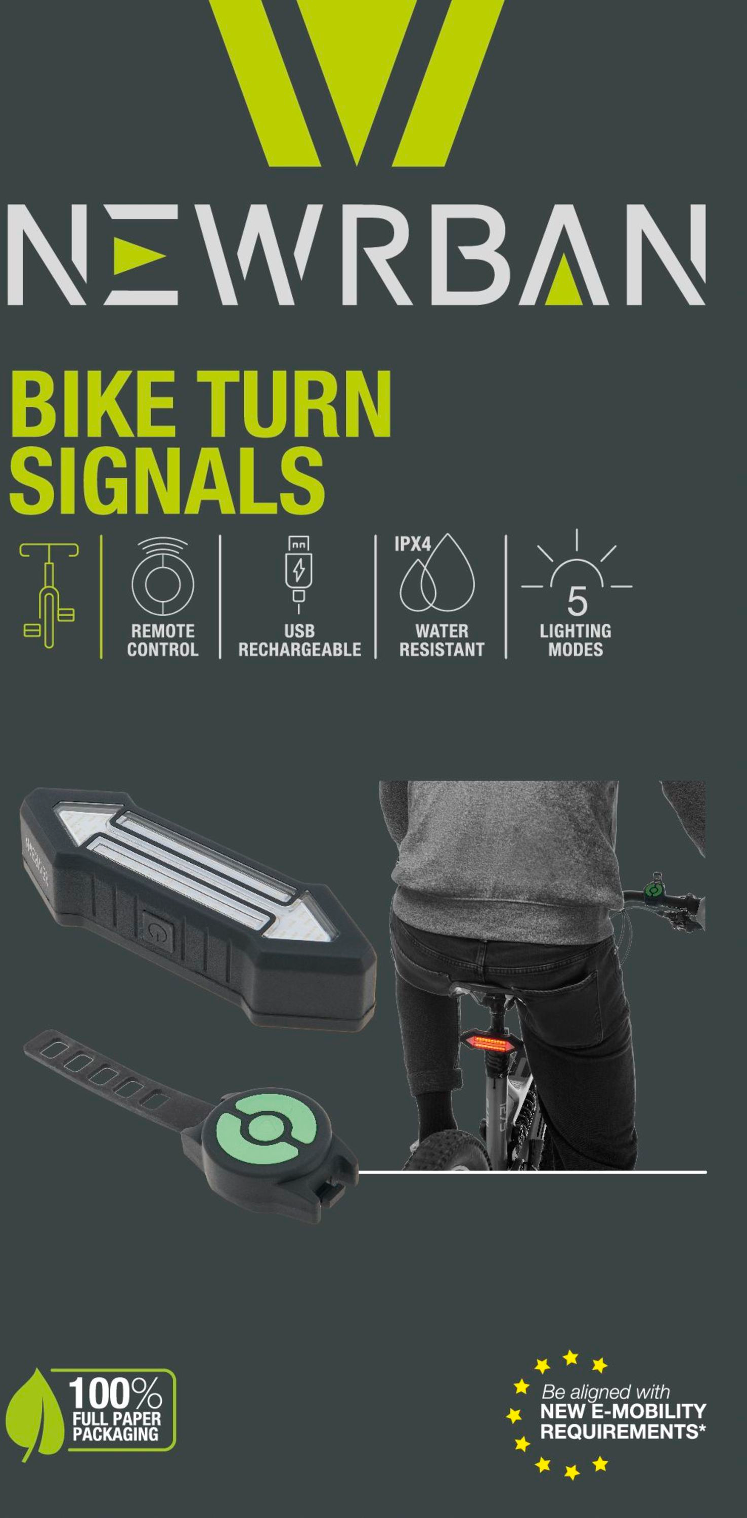 Indicatori di direzione per bici con telecomando. Dice 'Bike Turn Signals'. L'imballaggio è 100% carta.