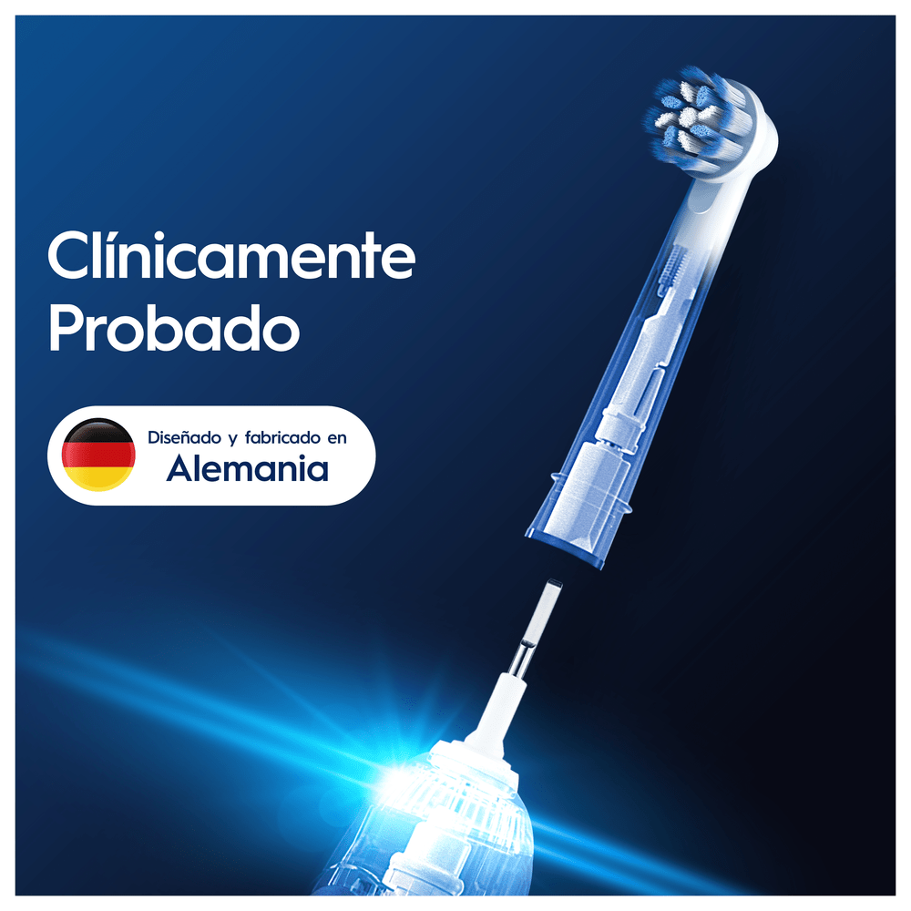 Primer plano de un cepillo de dientes eléctrico. Cabezal desmontado y transparente.