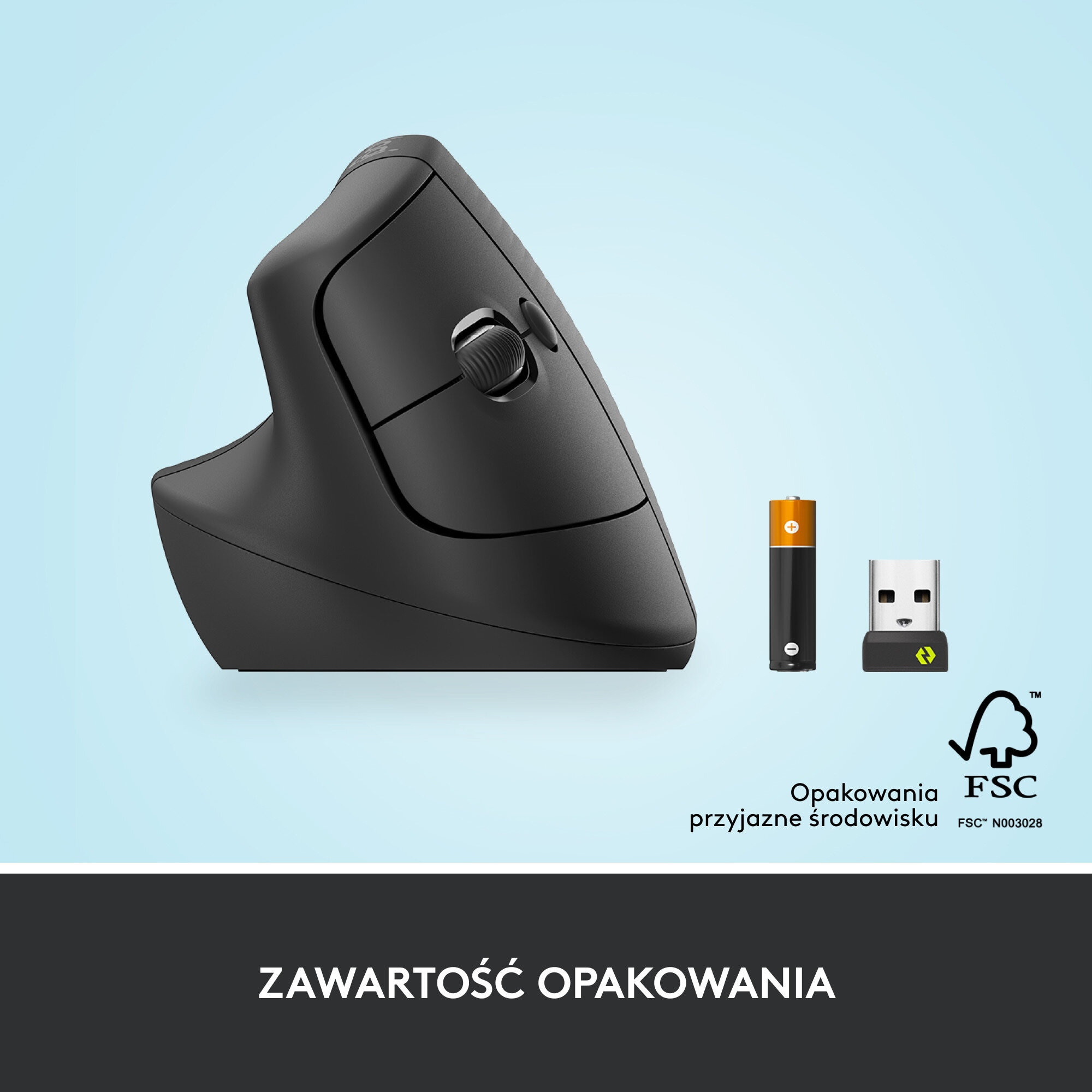 Czarna ergonomiczna mysz z bateriami i odbiornikiem USB na jasnoniebieskim tle.