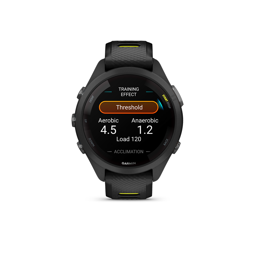 Garmin okosóra edzéshatás kijelzővel, mely aerob, anaerob és terhelési adatokat mutat.