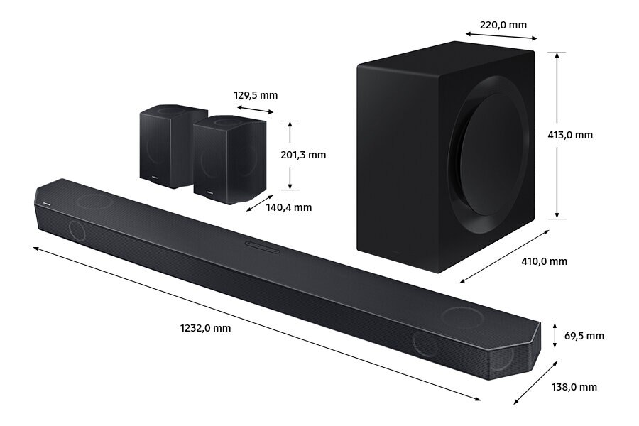 Czarny soundbar, dwa głośniki i subwoofer. Wymiary są oznaczone. Białe tło.