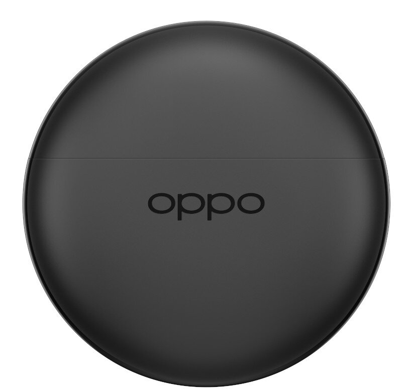 Czarne, okrągłe etui ładujące Oppo. Nazwa marki "oppo" jest nadrukowana na etui.