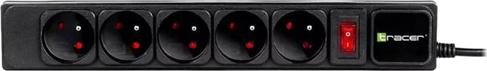 Czarna listwa zasilająca z sześcioma gniazdami i czerwonym przełącznikiem, oznaczona 'tracer'.