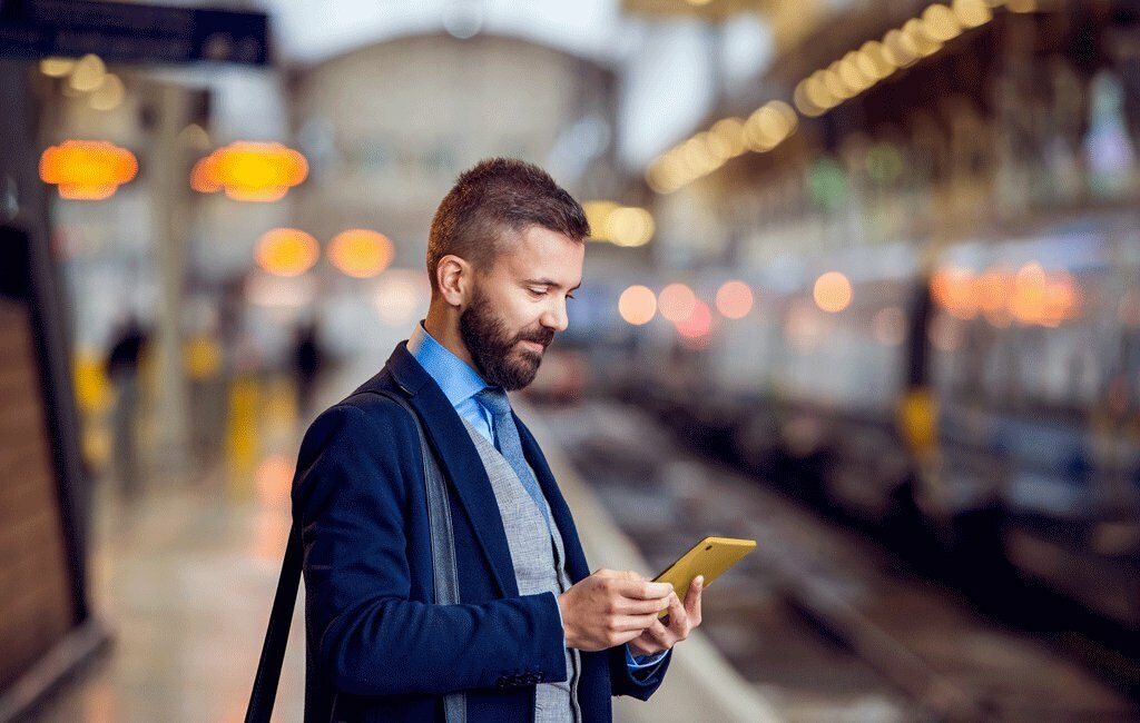 Czytnik E-book\'ów INKBOOK Calypso Plus Żółty