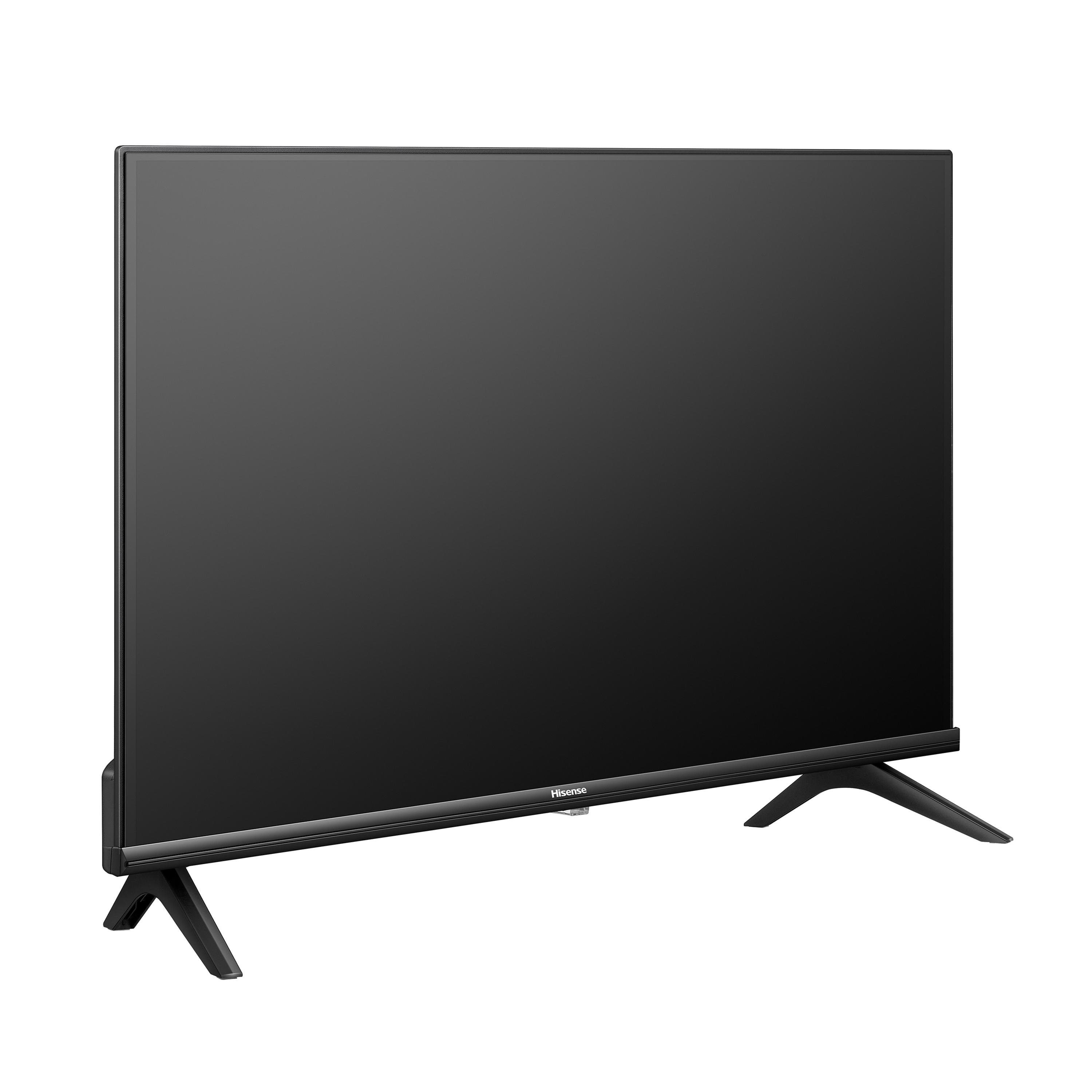 Ein schwarzer Hisense-Fernseher steht vor weißem Hintergrund. Er hat zwei schwarze Beine, der Markenname ist sichtbar.