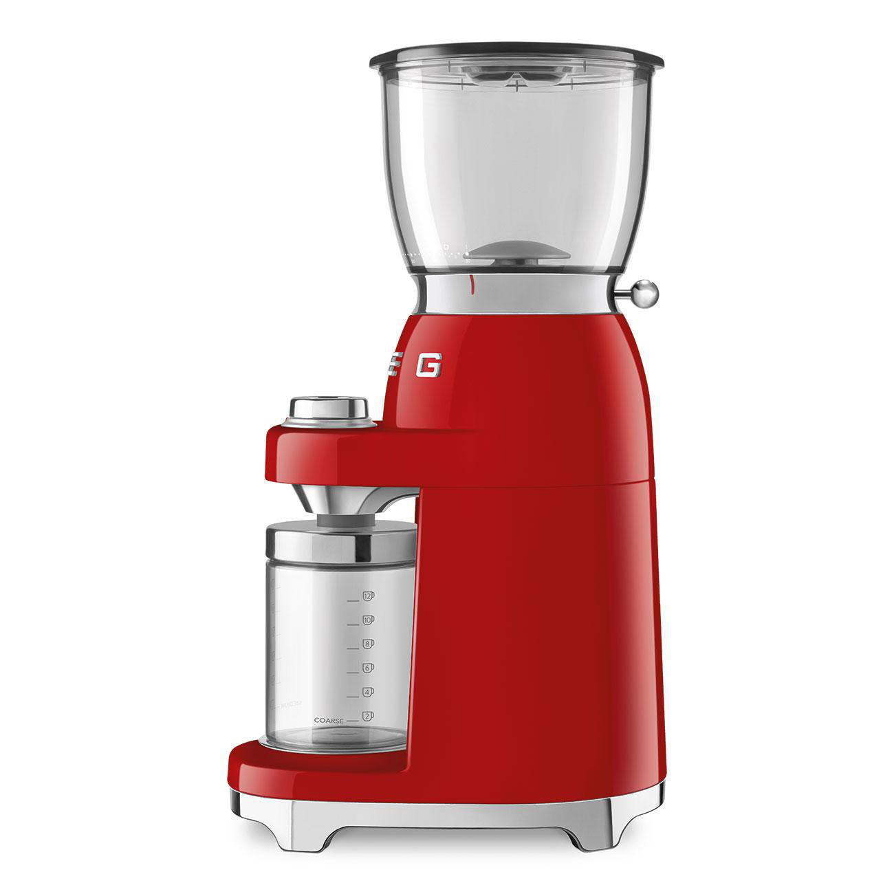 Rote Smeg Kaffeemühle mit transparentem Behälter. Chrom- und Silberakzente.