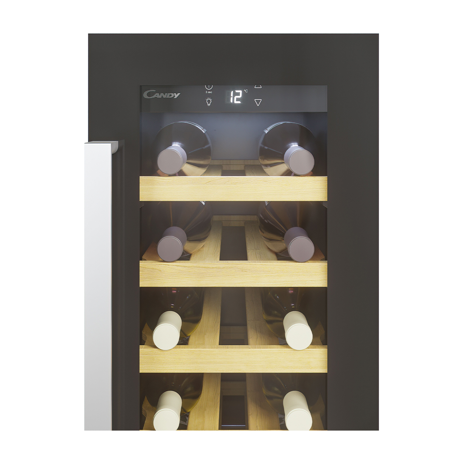 Interno di una cantinetta con bottiglie in rastrelliere di legno, display digitale.