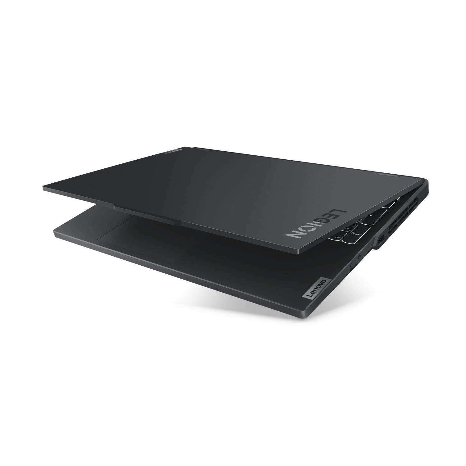 LENOVO PC portable gamer Legion Pro 7 16IRX8H Intel Core i9-13900HX (82WQ006DMB)