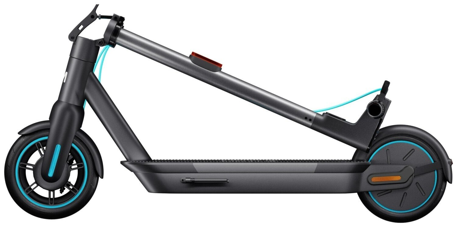 Hulajnoga elektryczna, czarna i szara, z niebieskimi akcentami, na białym tle.