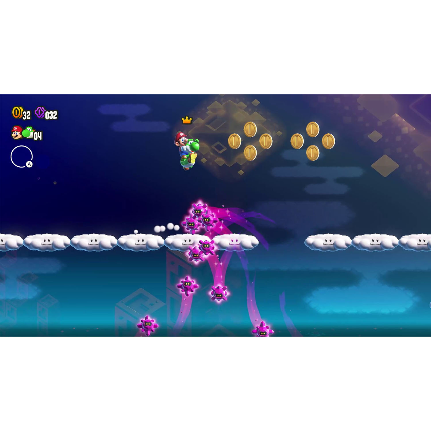 Mario in un mondo di gioco con monete, nuvole e nemici. Yoshi trasporta Mario.