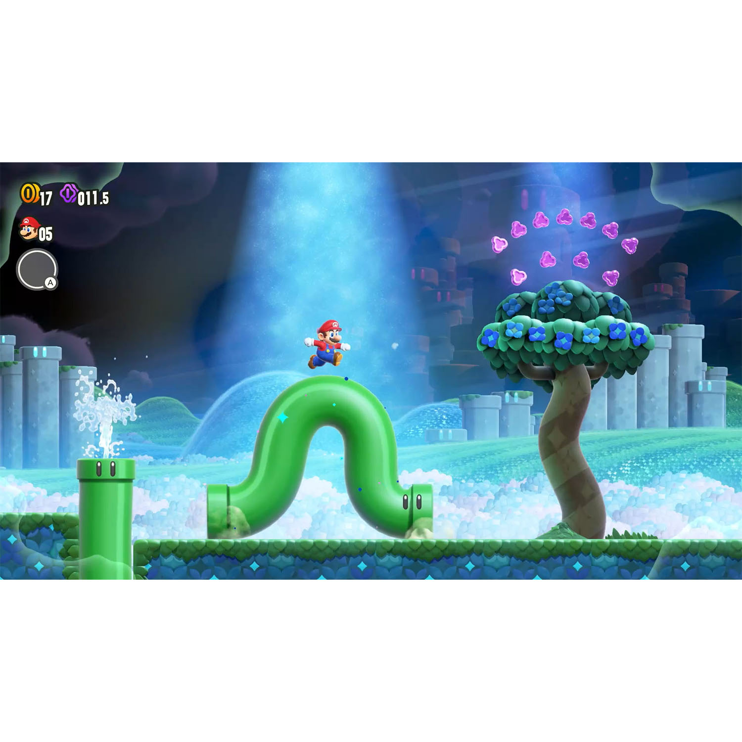 Mario salta su un tubo verde in una scena di videogioco con acqua e un albero.