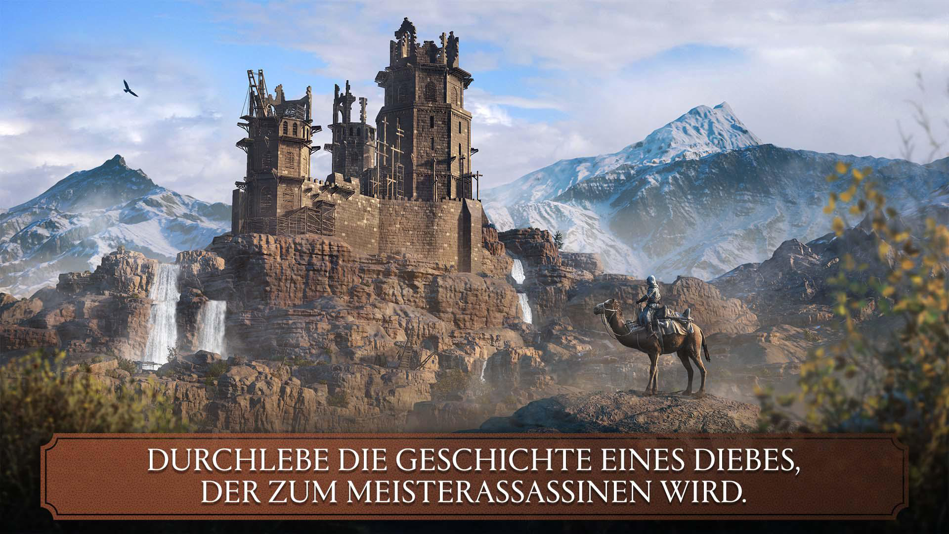 Eine Burg auf einem Berg, mit einer Person auf einem Kamel und Text auf Deutsch.