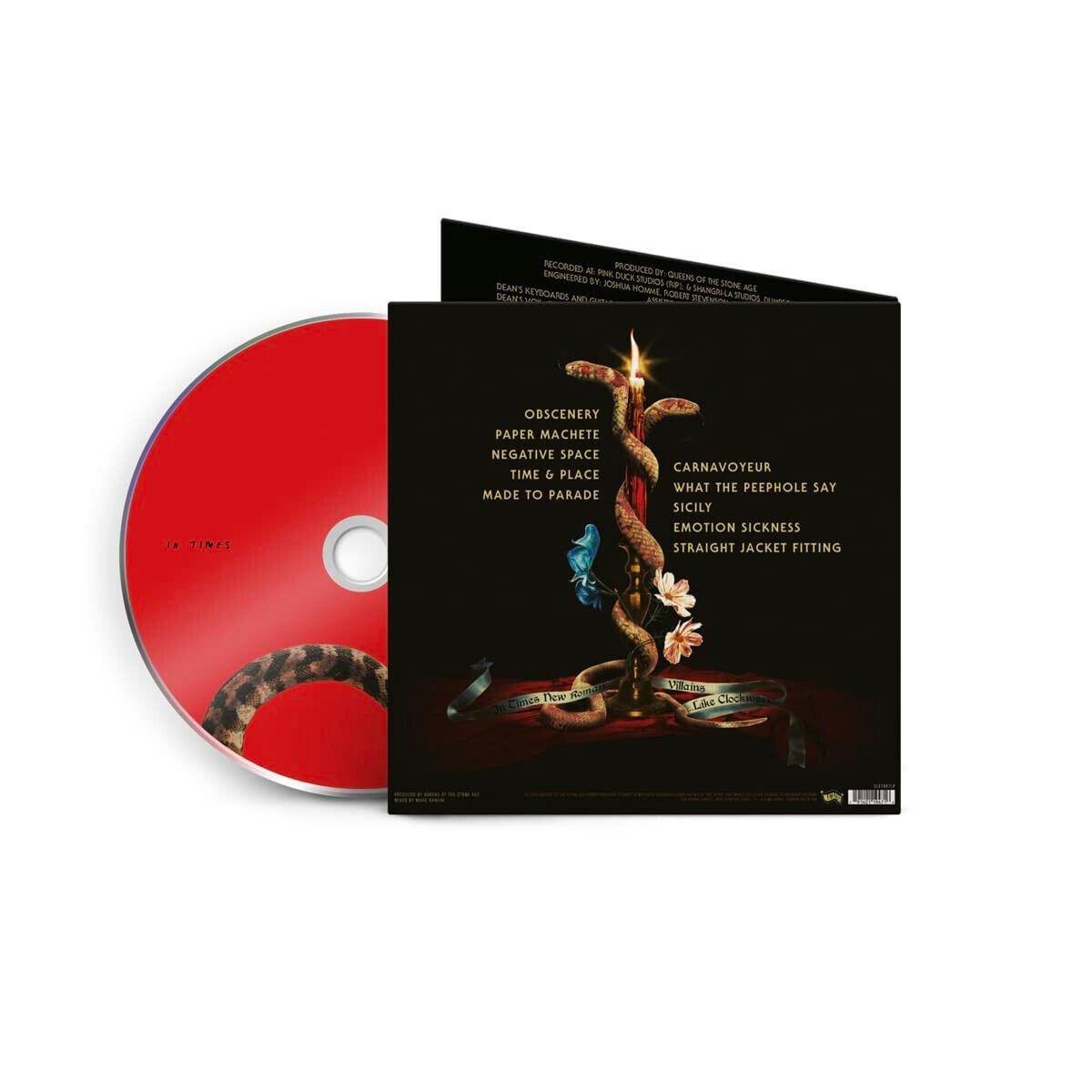 Pochette d'album, le CD est rouge et la pochette comprend du texte et un serpent.
