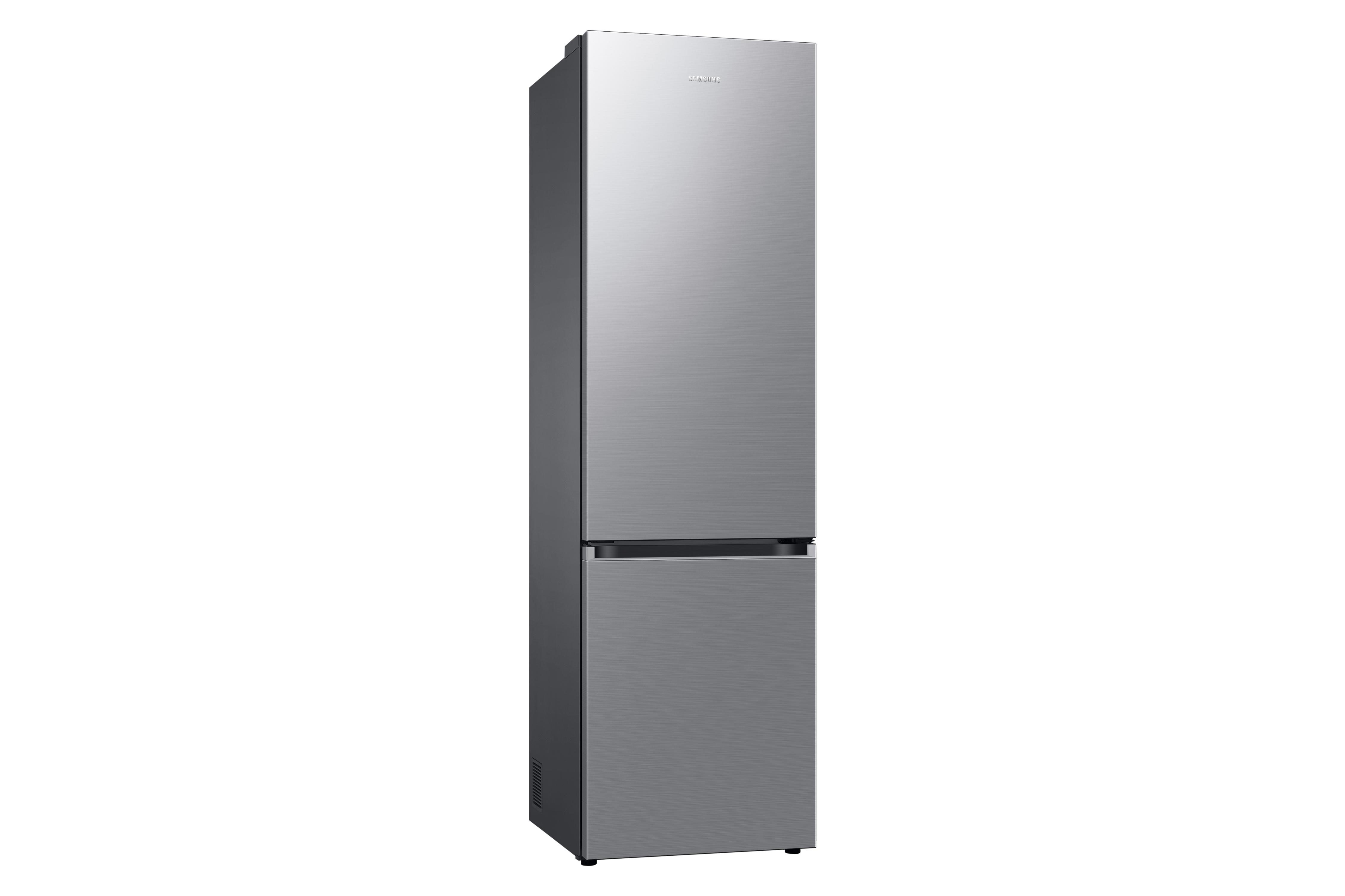 Silberner Samsung-Kühlschrank, Gefrierschrank unten, vor weißem Hintergrund.